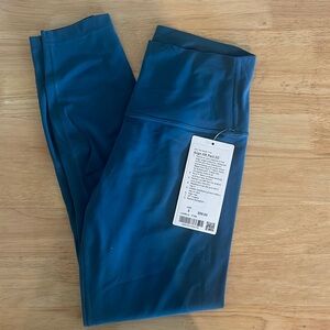 Lululemon Align HR Pant 25” - size 8
